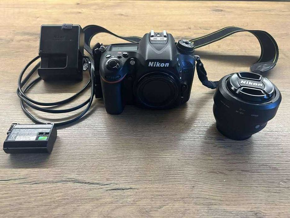Nikon D7100 - idealny stan - niski przebieg + NIKKOR 35mm f1.8