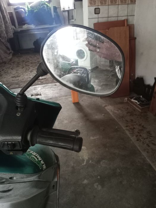 Vendo Honda , para peças sem documento, urgente para desocupar
