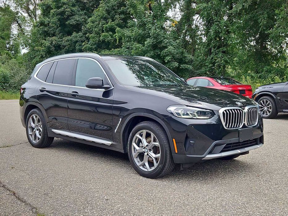 BMW X3      2023