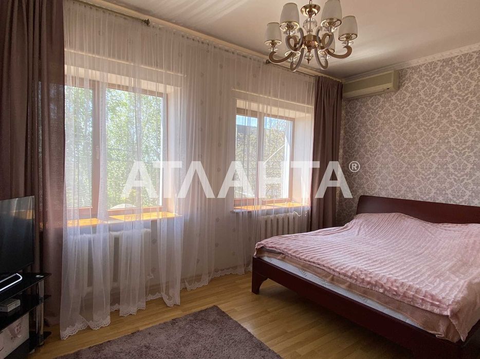 Продаётся капитальный дом с потрясающим участком 20 соток - More