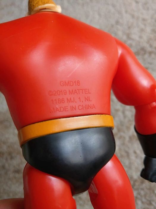 Disney Pixar Iniemamocni Robert Bob Parr Pan iniemamocny postać figurk
