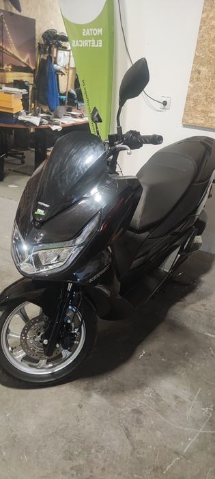 Vendo ou troco , Mota em ótimo estado.