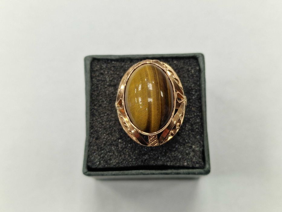 Złoty pierścionek/ 585/ 7.00 gram/ R12/ Tygrysie Oko/ Polska 1963-86