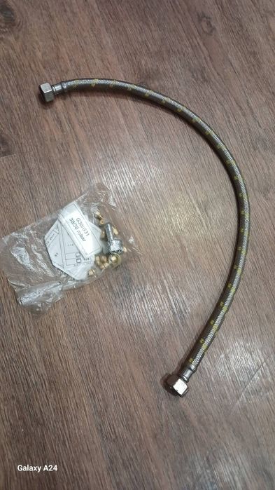 Інжектор для газової плити та шланг для газу і води