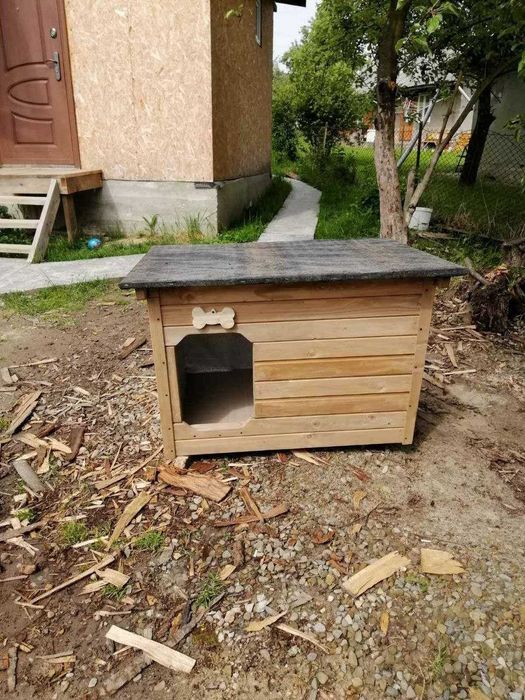 Будки для собак з дерева