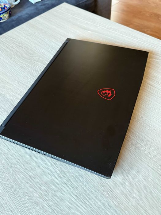 Laptop 15,6 MSI GF63 i5-8300H / 16GB / 480GB NVMe / GTX 1050 / Win10