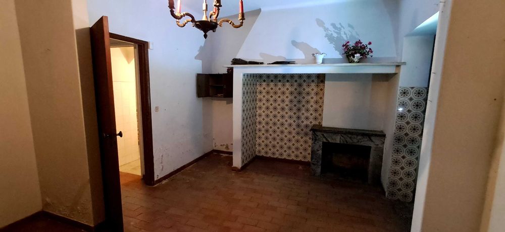 Vende-se Moradia T3