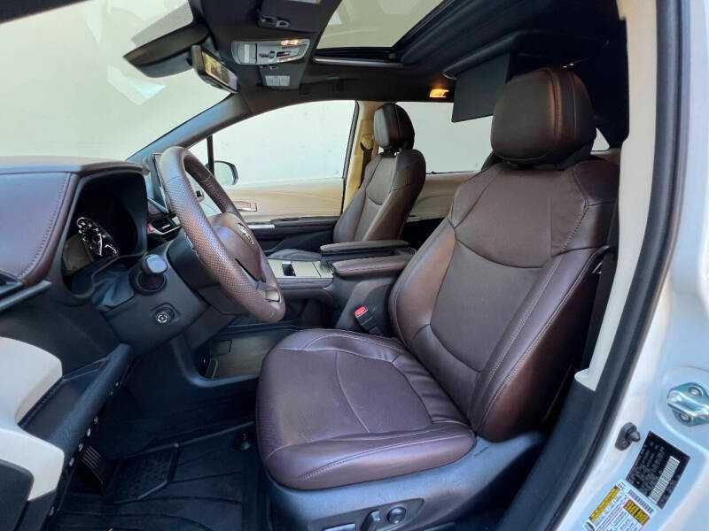2024 Toyota Sienna