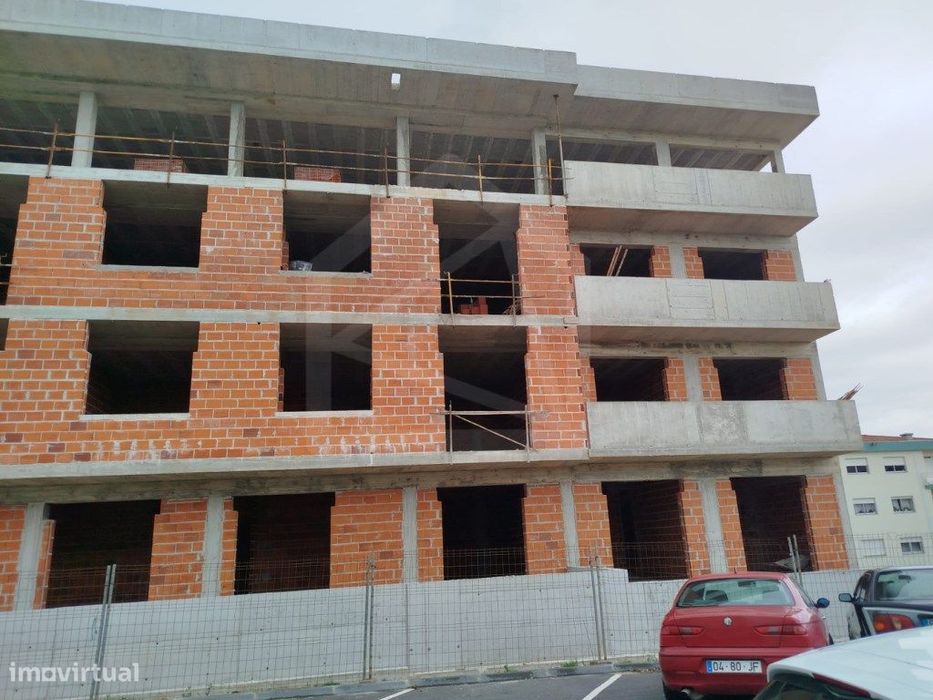 Apartamento T3 com varanda em Oliveira de Azeméis