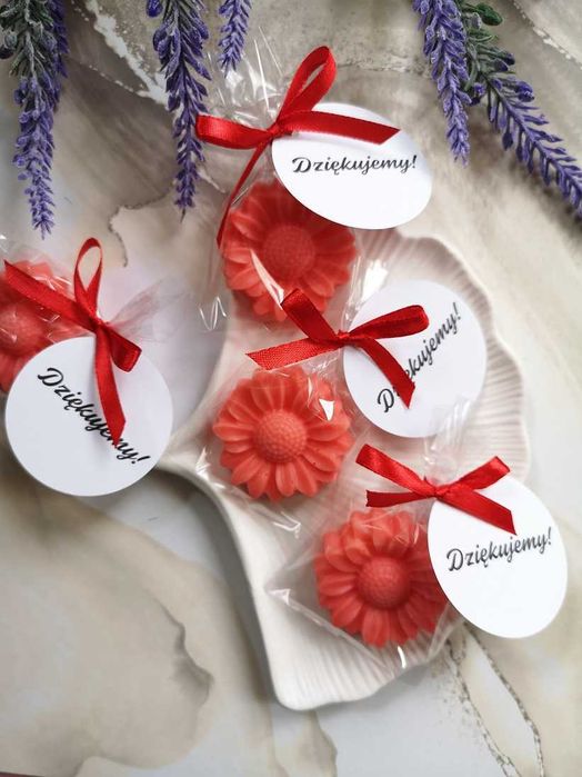 Mydełko handmade stokrotka upominek dla gości podziękowanie z etykietą