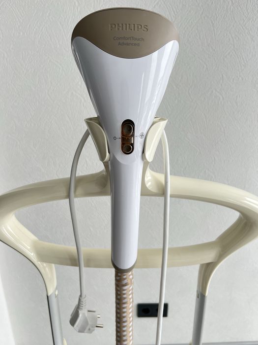 Відпарювач Philips ComfortTouch Advanced