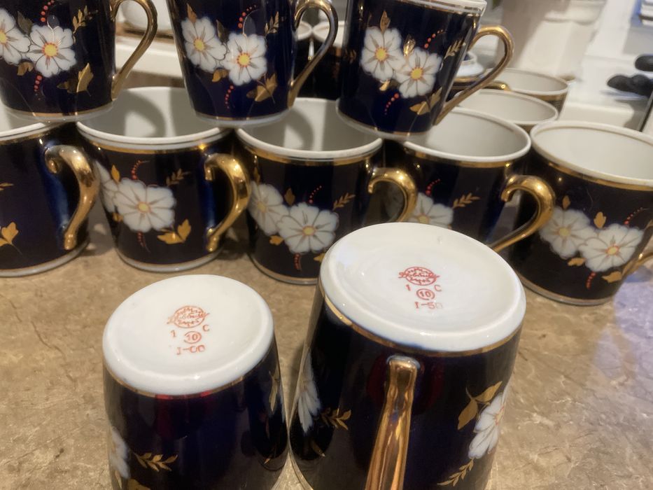 Набор чашек,чайных и кофейных,кобальт