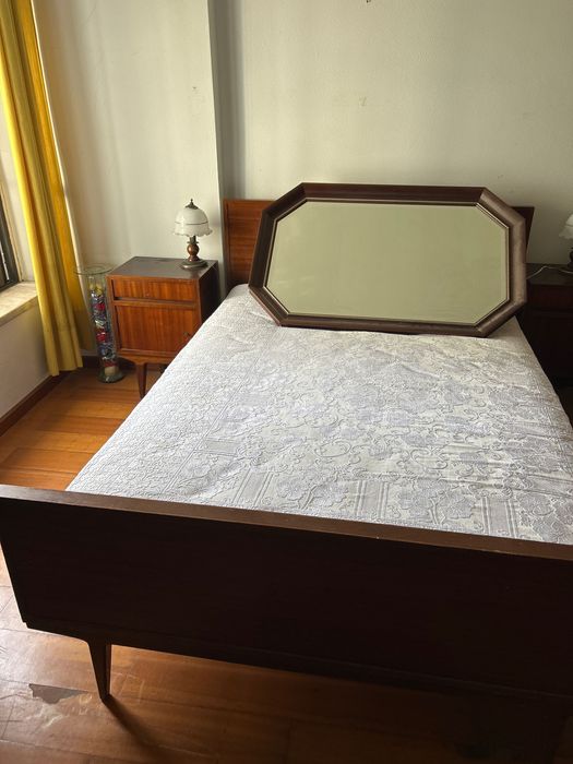 Cama com colchao