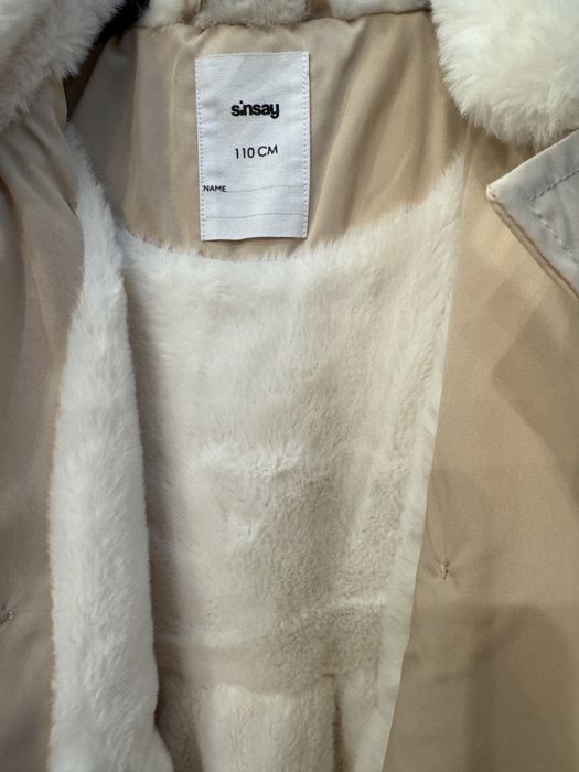 Куртка для дівчинки