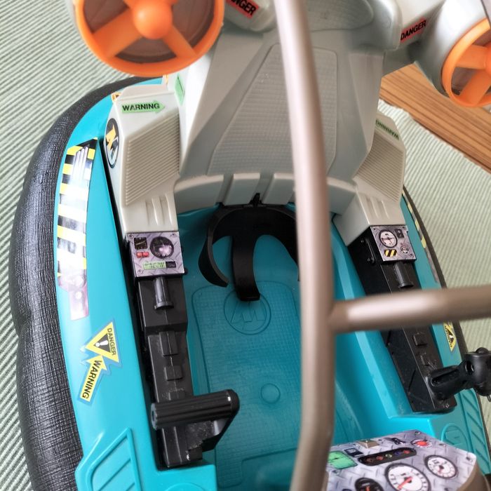 Hovercraft Action Man brinquedo impecável e completo