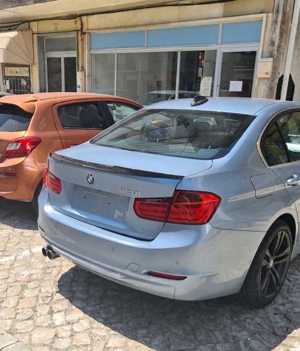 BMW 320i F30 (2012) | Look Desportivo | Ler Descrição (Avaria)