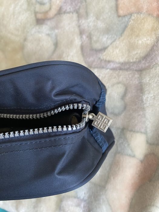 Givenchy Toiletry Bag64584214317443122
