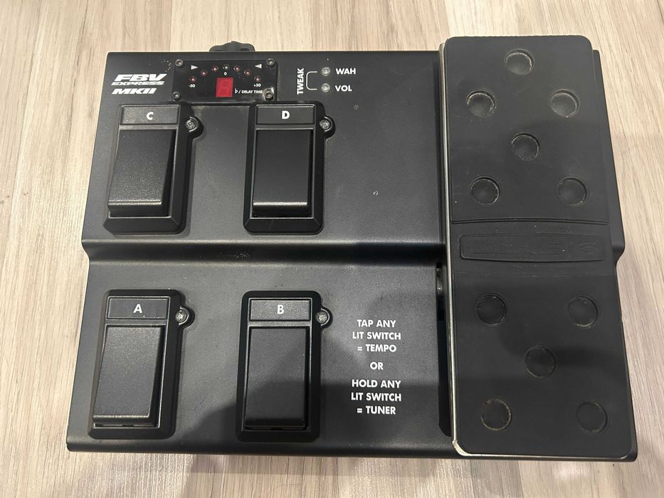 Wzmacniacz Line6 Spider IV 30 + kontroler FBV Express MKII