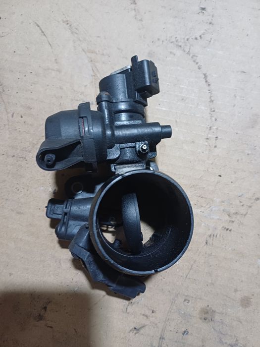 Przepustnica Ford , Volvo 6G9Q-9E926-AE