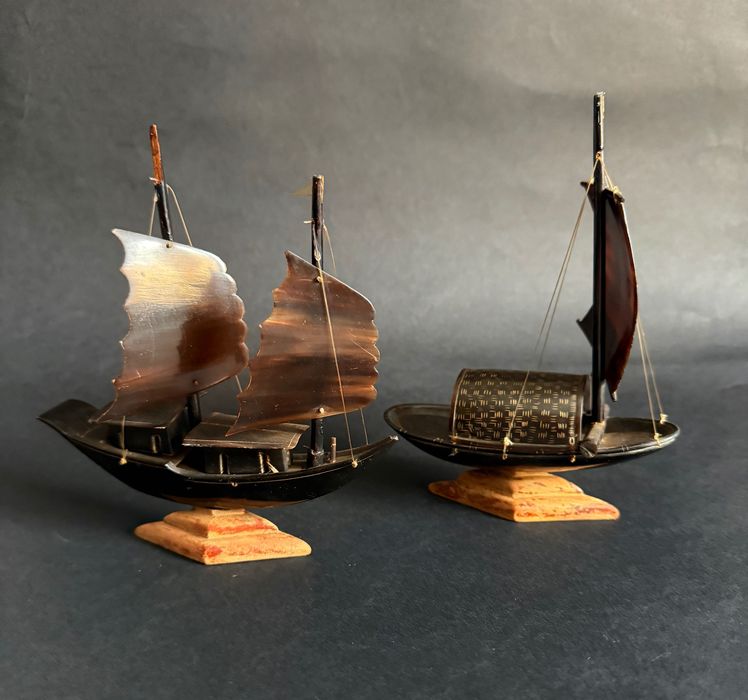 STATEK Jacht ŻAGLOWIEC z rogu  Bawoła dekoracja lodzie