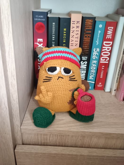 Ręcznie robiony kot na szydełku- urocza maskotka handmade