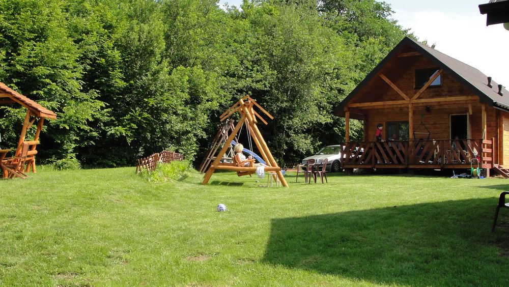 Chatki u Kasi Solina, domki 8 osobowe