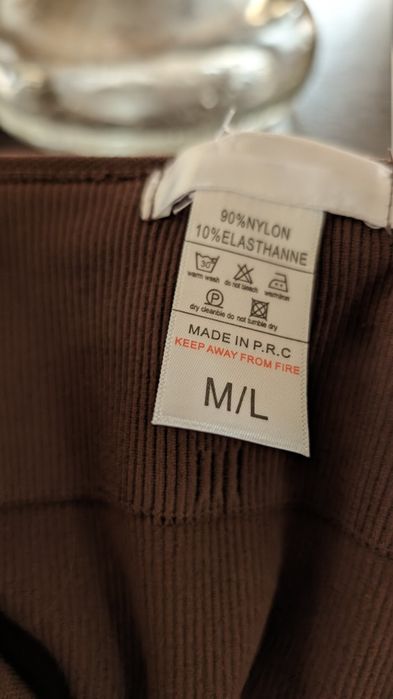 Kombinezon modelujący Nowy z metką