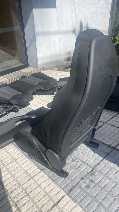 Bancos + quartelas + forras peugeot 308 C.C.