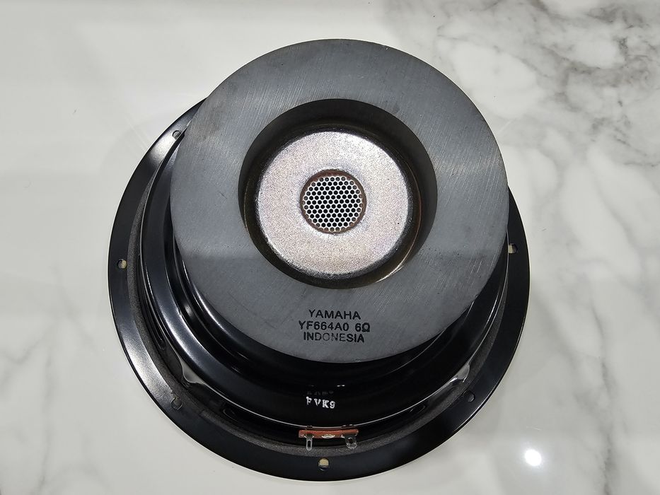 Głośnik Yamaha od Subwoofera Yamaha NS-SW300