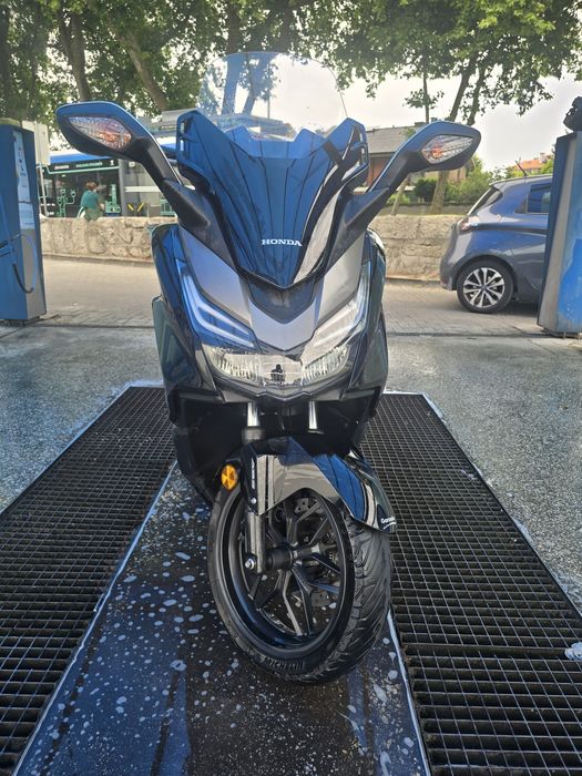 Honda Forza 125 cc