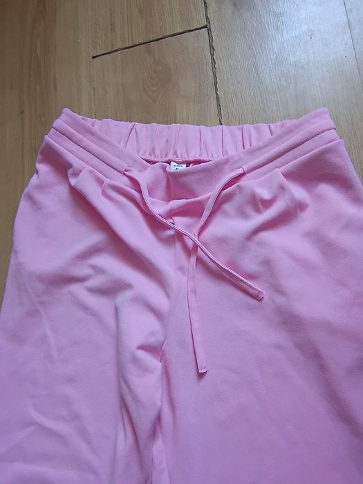 Spodnie rozm. XL. Nowe