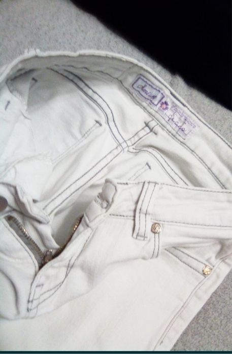 Spodnie jeansowe biale S
