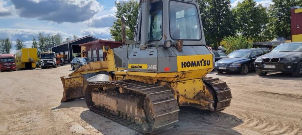 Продам бульдозер Komatsu D 41 , 2001 г