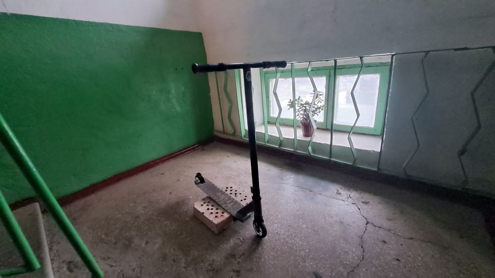 Прожам трюковий самокат