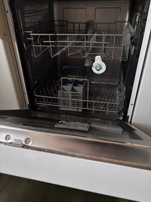 Máquina de Lavar Loiça HiSense HS60240W