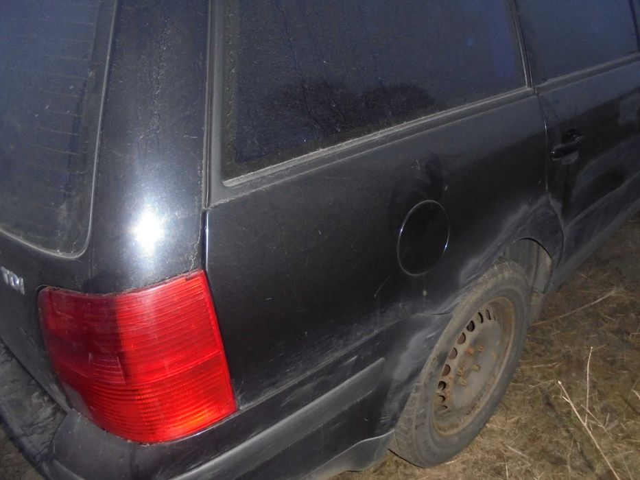 Volkswagen Passat B5 przed lift kombi kolor czarny 1.9 tdi na części