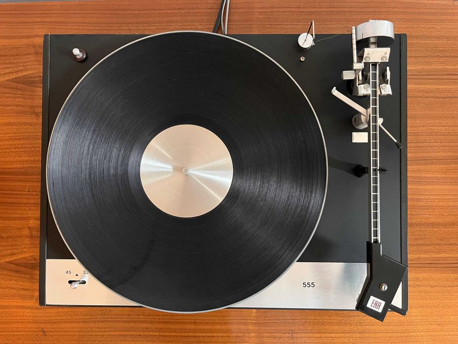 Gira Discos ERA 555 (anos 70)