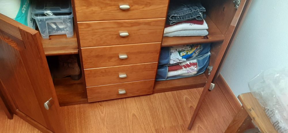 Vendo Aparador como novo