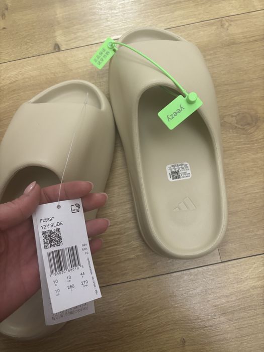 Adidas Yeezy Slide Bone klapki