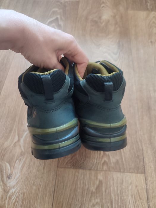 Продам черевики Ecco