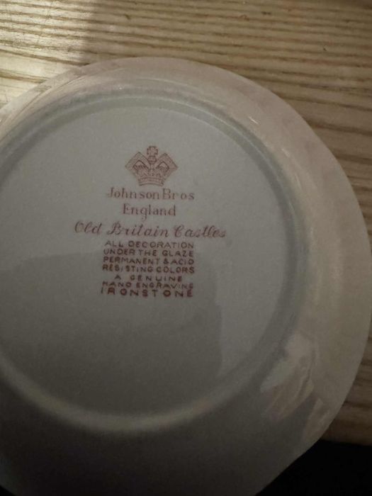 Angielska porcelana 70 szt.