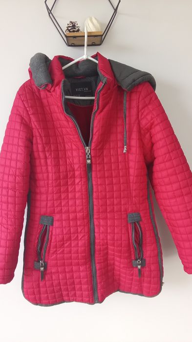 Czerwono popielata kurtka sportowa 40