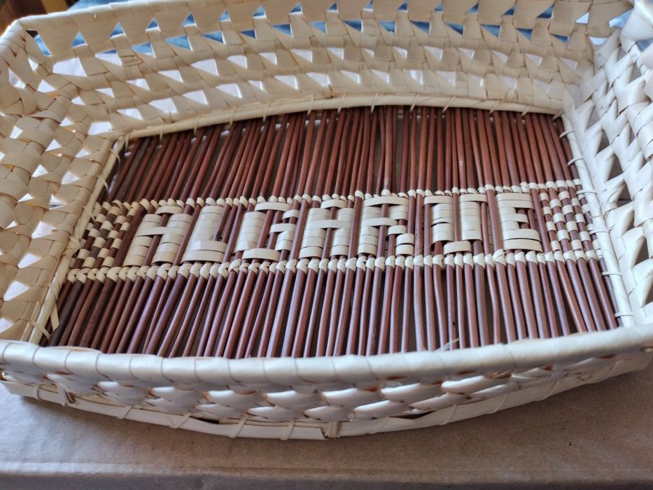 2 Cestos de palhinha novos