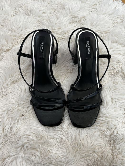 Eleganckie czarne sandały Nine West na obcasie