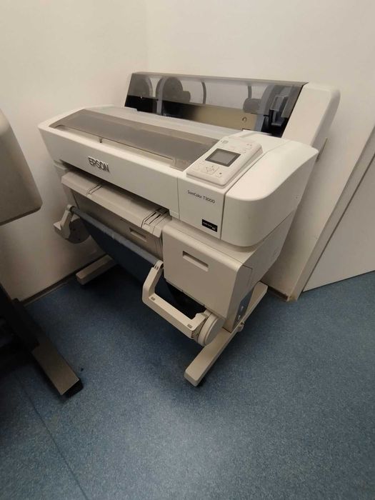 Широкоформатный принтер (плоттер) EPSON SC-T3000 для чертежей и карт
