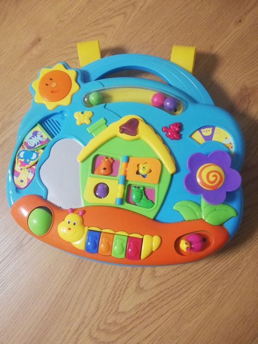 Brinquedo didáctico crianca