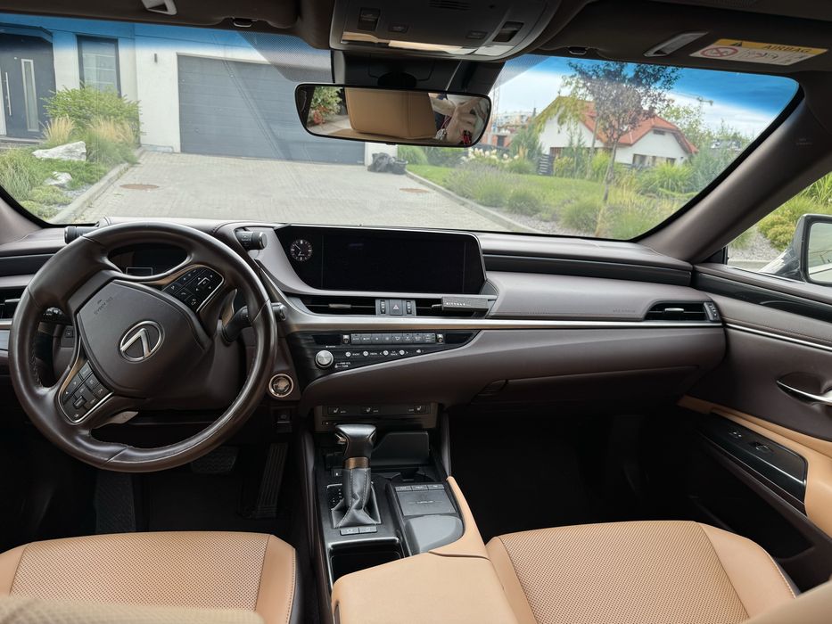 Lexus ES 250 Miyata 2021 | ОФІЦІАЛ | 86 700 км | БЕЗ ДТП | ГАРАНТІЯ ДО 2031
