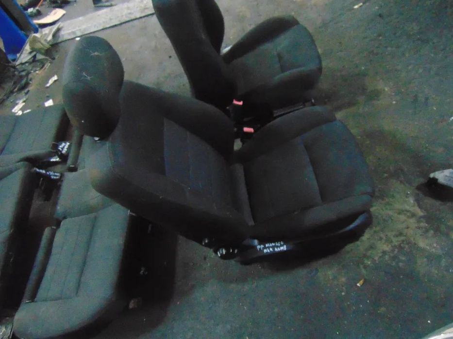 Fotele ford mondeo mk4 kombi bez lewgo