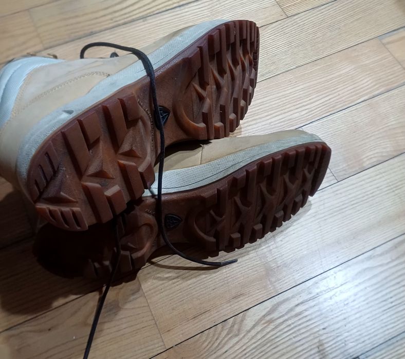 Buty zimowe Nike Mandara ACG 46