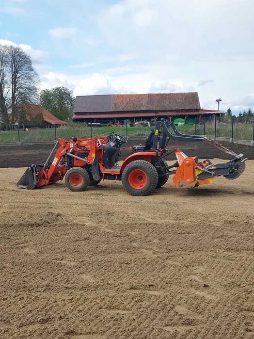 Usługi Koparko-ładowarką JCB, Mini-koparką Kubota 2,7 tony